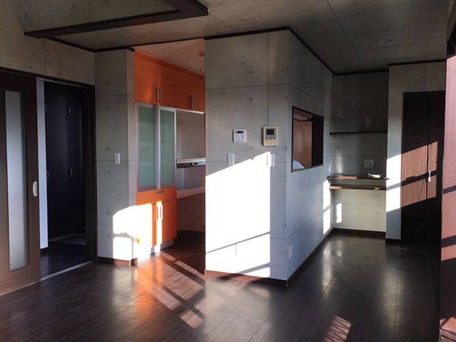 3LDK Owner-Change House in Yokosuka, Kanagawa - Thumbnail 3