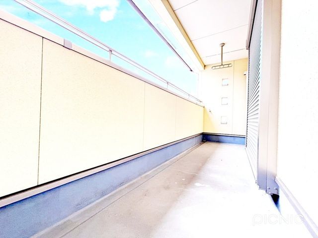 4LDK House for Sale in Takatsuki, Osaka - Thumbnail 3