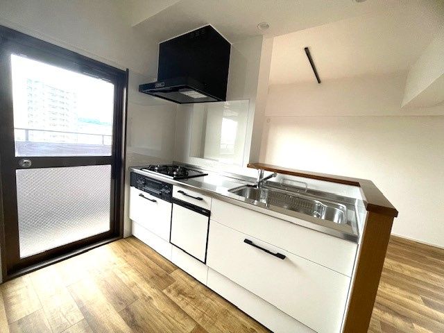 3SLDK Apartment in Kitakyushu with Roof Balcony Near Eino Maru Station - Thumbnail 4