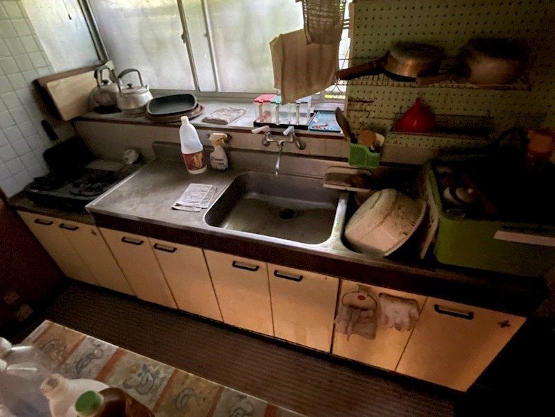 Single-Story 6DK House for Sale in Moji, Kitakyushu - Thumbnail 2