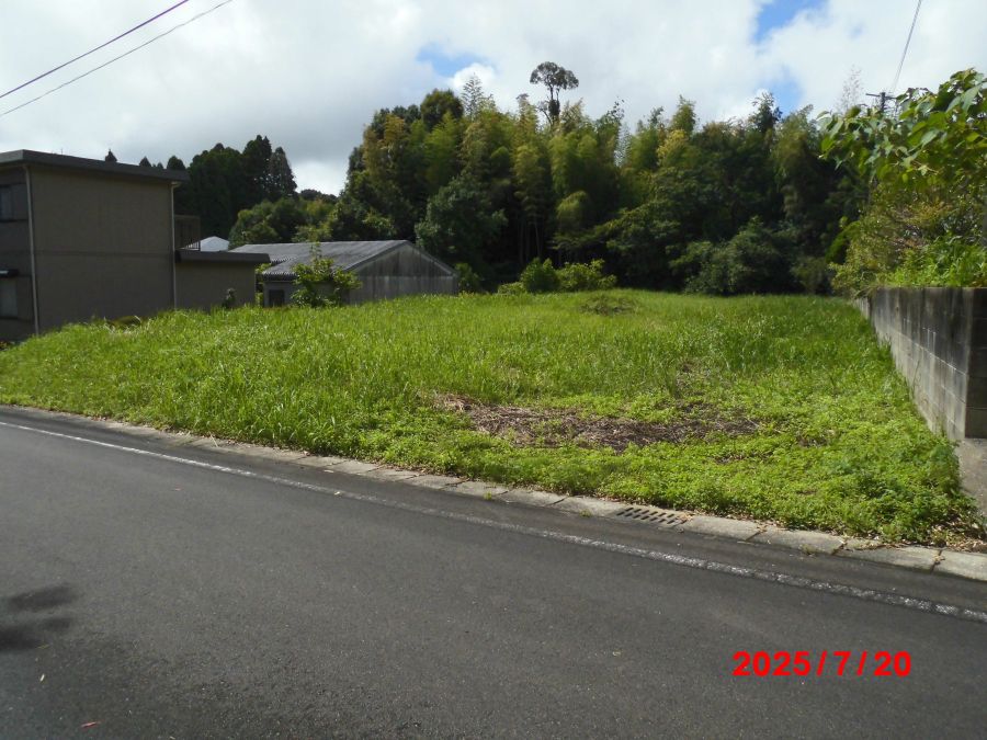 Land for Sale in Saito City, Miyazaki - 952 sqm - Thumbnail 2
