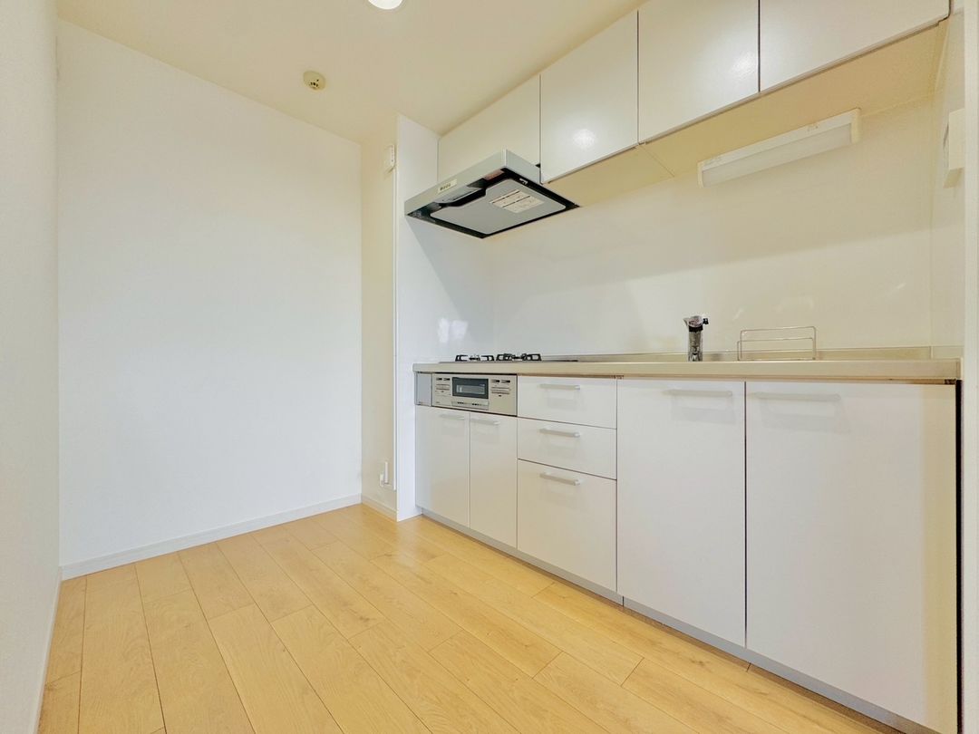 Royal Stage Fussa 12F 2LDK Apartment in Tokyo - Thumbnail 4