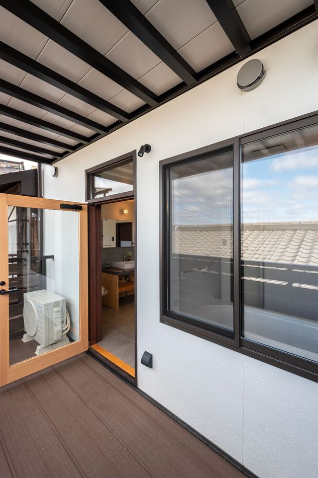 Renovated Kyoto Home with Views of Daimonji & Kyoto University - Thumbnail 4