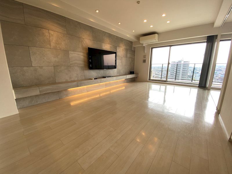 Polestar U no Mori Bright Fort 12F 3LDK Apartment for Sale in Yokkaichi - Thumbnail 3