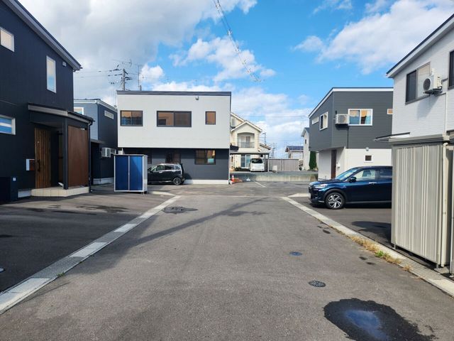 Unoccupied 3LDK Detached House in Hachinohe, Aomori - Thumbnail 2
