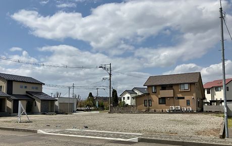 Land for Sale in Tonami, Toyama - Construction Condition Plots - Thumbnail 3