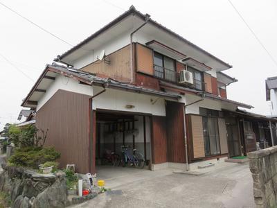 7DK Traditional House in Saijo with 214 sqm Land — Image 1, Saijo, Ehime