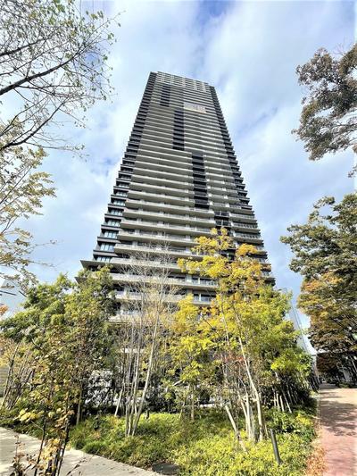 Modern 2LDK in NAGOYA the TOWER with City Views — Image 1, Nakamura, Aichi