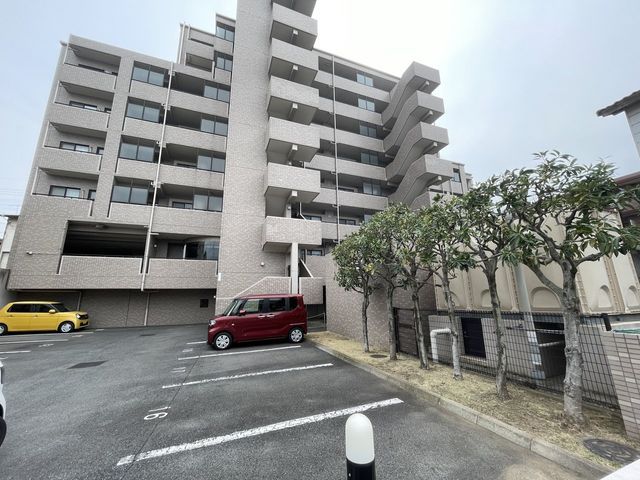 Servas Bunkyo 3LDK Apartment for Sale in Maebashi - Thumbnail 2