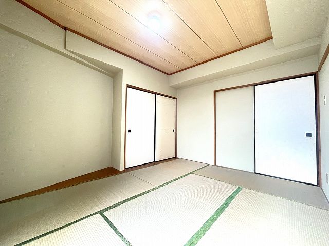 View Crest Totsuka 2DK Apartment for Sale in Yokohama - Thumbnail 4