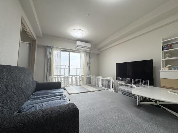 Central Gate Residence 3LDK Apartment for Sale in Kadoma, Osaka - Thumbnail 2