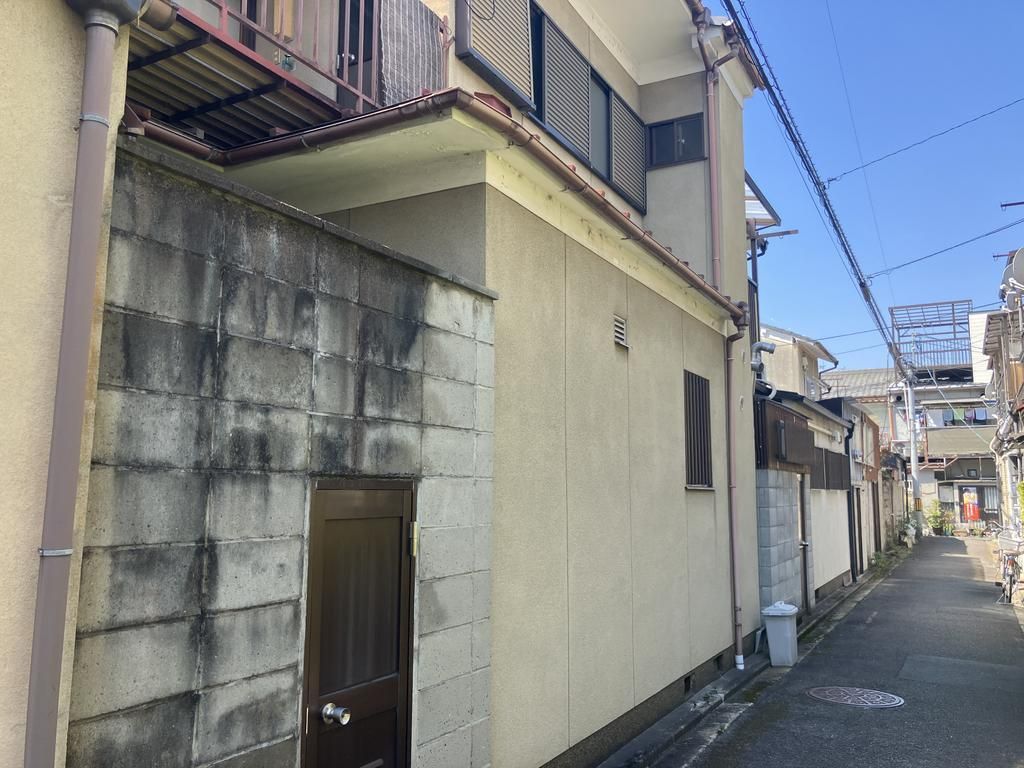 Land for Sale in Nakagyo Ward, Kyoto with Old House - Thumbnail 3