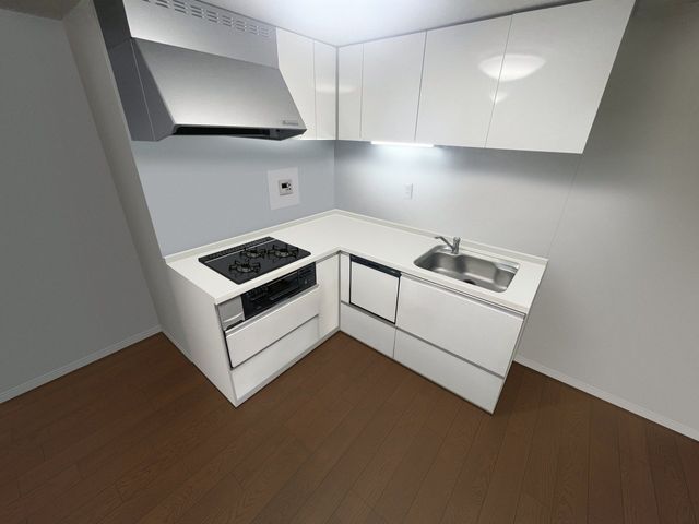 Palace Heights Kyobashi 3DK Apartment for Sale in Osaka - Thumbnail 4