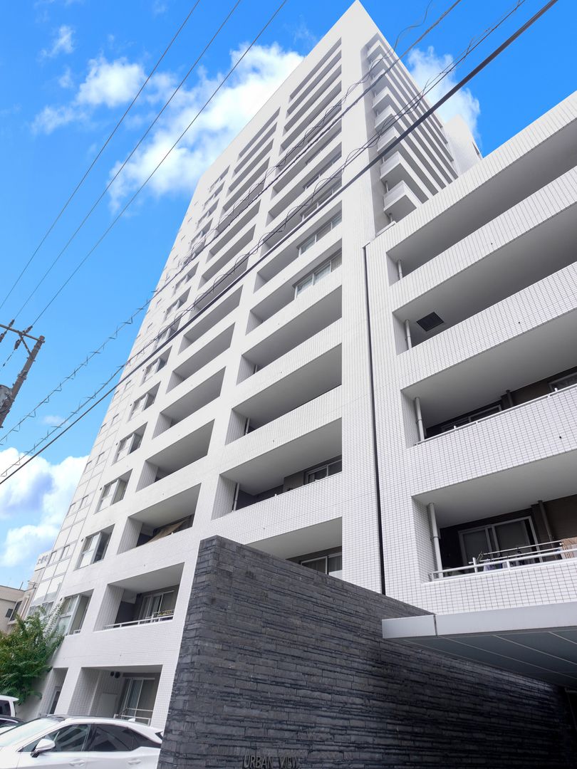 3LDK Apartment with Private Garden in Hiroshima Naka Ward - Thumbnail 3