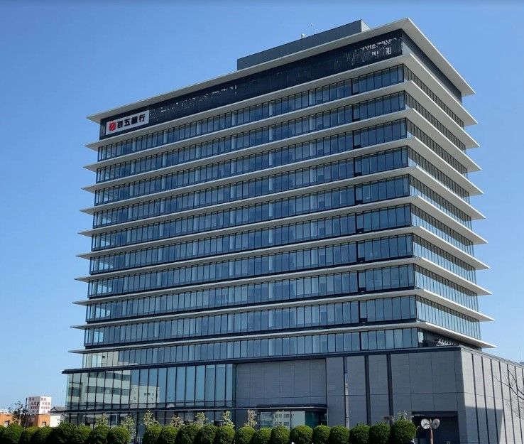 3LDK Apartment for Sale in Tsu-Shinmachi, Tsu City, Mie - Thumbnail 2