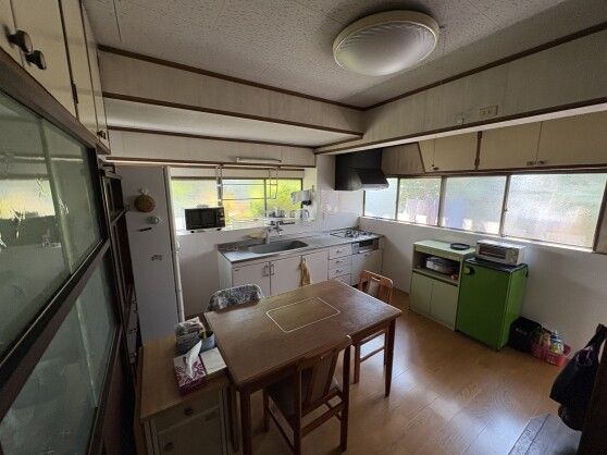 7DK Wooden House for Sale in Katsuraqi Town, Wakayama - Thumbnail 2