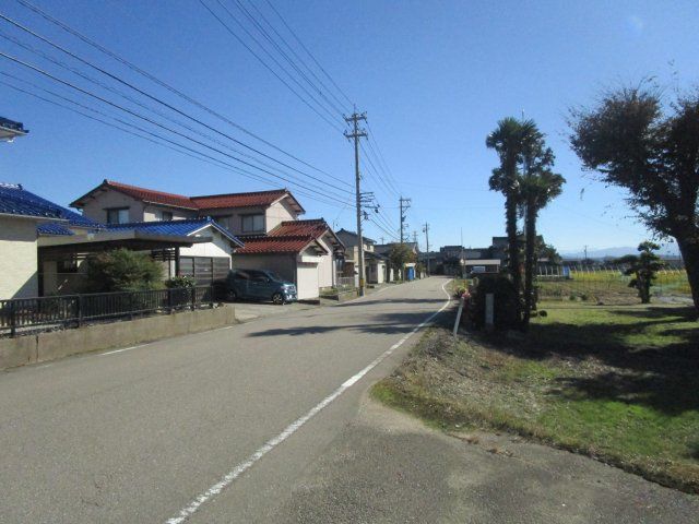 Land for Sale in Kahoku City, Ishikawa - 201 sqm - Thumbnail 2