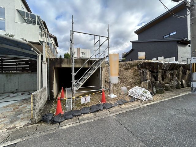 Land for Sale in Uji, Kyoto - 50.88 Tsubo Plot Near Rokujizo Station - Thumbnail 2