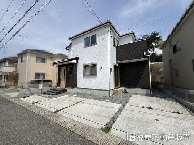 4LDK Modern House Near Shijimi Station, Miki City - Thumbnail 2