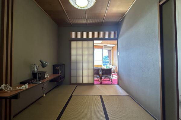 4SK Apartment Near Atami Station | 74.54㎡ | 1962 Build - Thumbnail 4