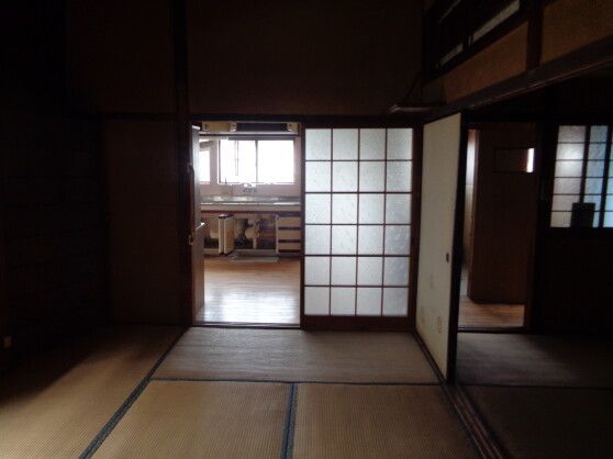 Yatsushiro 4DK House with Garden for Sale - 4.8M Yen - Thumbnail 4