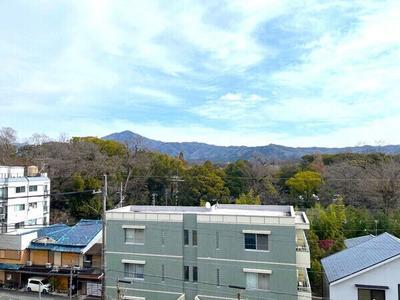 Luxury 3LDK Corner Apartment with Roof Terrace in Shimogamo — Image 4, Sakyo, Kyoto