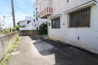 4DK House in Nakagusuku Village with Ocean Proximity — Image 2, Nakagusuku, Okinawa