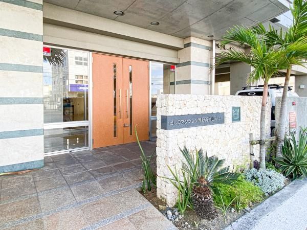 3SLDK Apartment with Ocean View in Ginoza City, Okinawa - Thumbnail 3