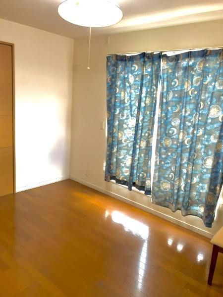 Daiwa House Custom 5LDK Home in Tomigusuku, Okinawa - Image 3