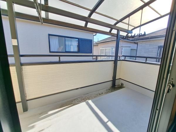 3SLDK House for Sale in Izumi City, Wakayama - Recently Renovated - Thumbnail 2