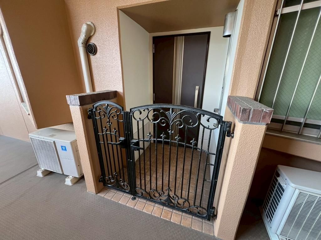 3LDK Apartment for Sale in Arist Tower Wakayama City - Thumbnail 2