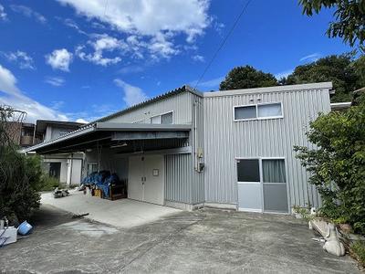 Used detached house in Kawanoe-cho, Shikokuchuo-shi, Daimon detached house with warehouse - Shikokuchuo-shi — Image 1, Shikokuchuo, Ehime