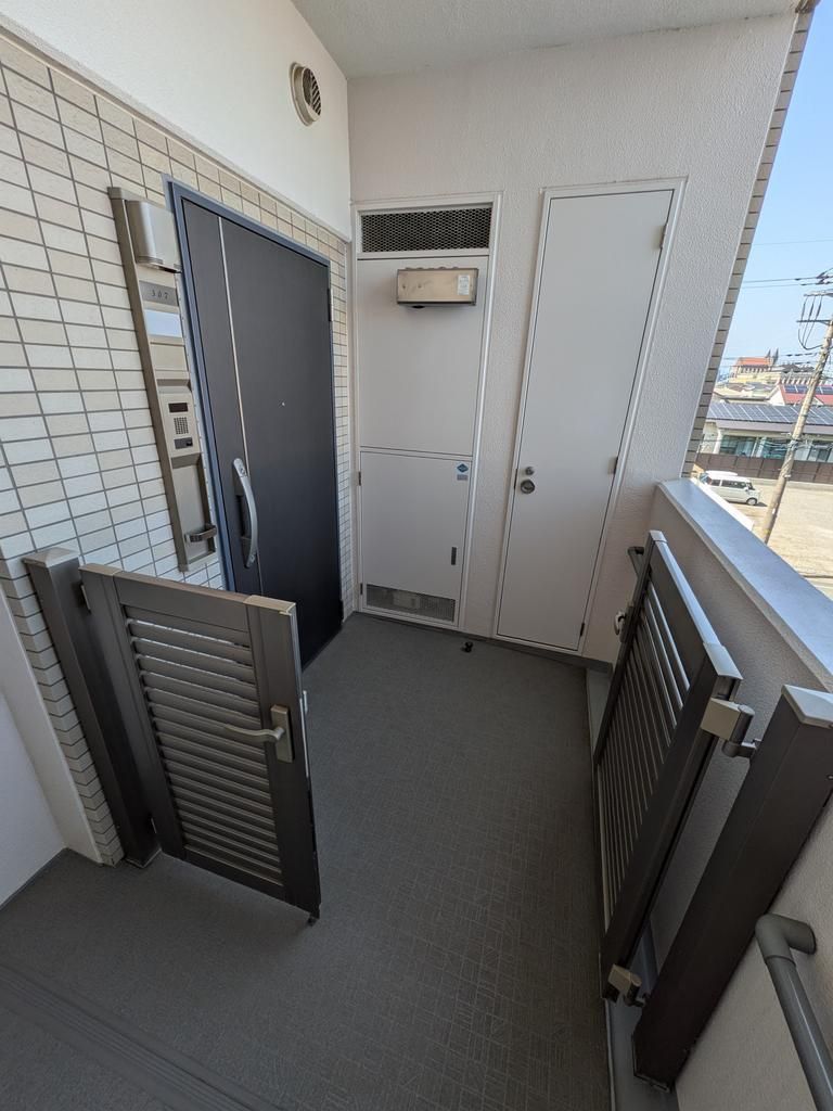 3LDK Apartment for Sale in Ota, Gunma - 67m2 - Thumbnail 3