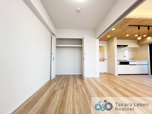 3LDK Renovated Apartment in Koto, Tokyo Near Nishiojima Station - Thumbnail 4