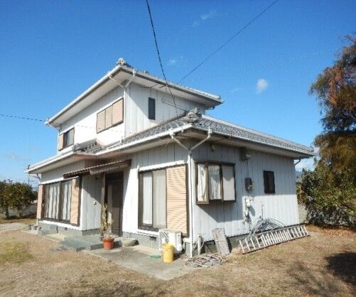 Farmland & Warehouse Home for Sale in Ishii, Tokushima - Thumbnail 2