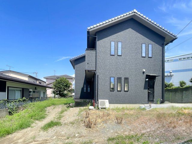 Modern 4-Bedroom House in Takasaki with Renovation Package - Thumbnail 3