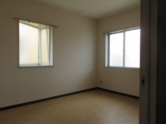 Land for Sale in Yachiyo City, Chiba - 347.93 sqm - Thumbnail 3