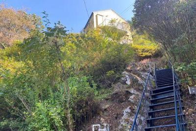 Used detached house (property number: 3330366-0000800), approximately 13 km and 20 minutes by car from JR Atami Station (Kannan Town, Tagata District) — Image 1, Kannami, Shizuoka