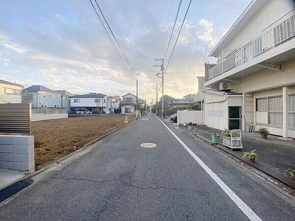 Newly Built 1LDK+2S House for Sale in Suginami, Tokyo - Thumbnail 4