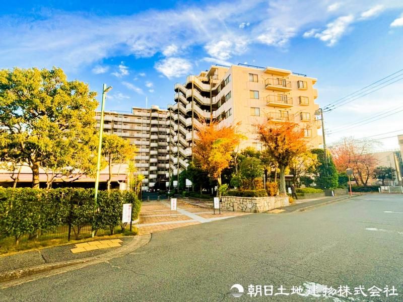 Cosmo Chigasaki Presio 7F 3LDK Apartment for Sale - Thumbnail 3