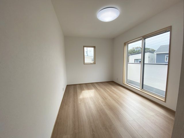 3LDK Modern House for Sale in Kiyotake, Miyazaki City - Thumbnail 4