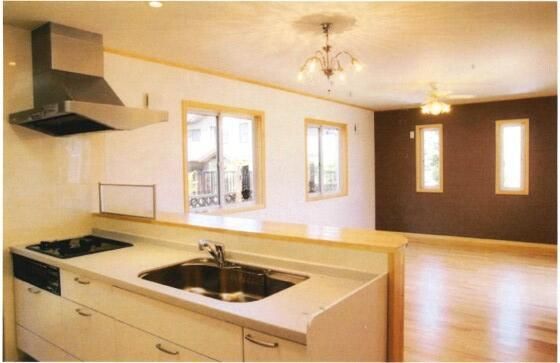 4LDK House in Hamamatsu Chuo Ward with Garden Space - Thumbnail 3