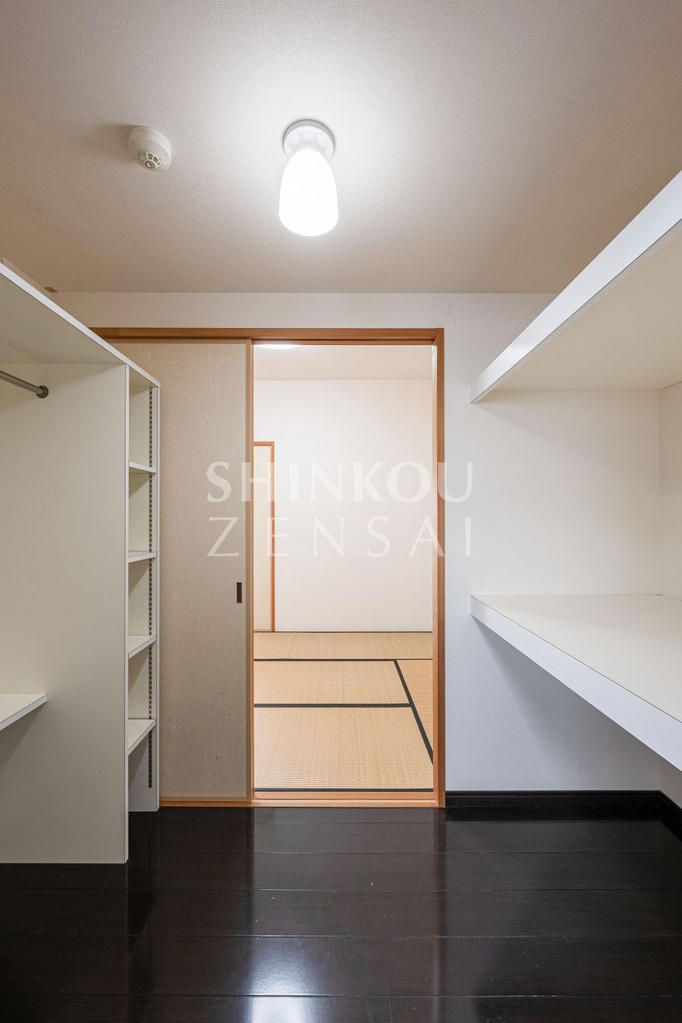 4LDK Apartment in Nonoichi, Ishikawa | Urban City Mikyozuka - Thumbnail 3
