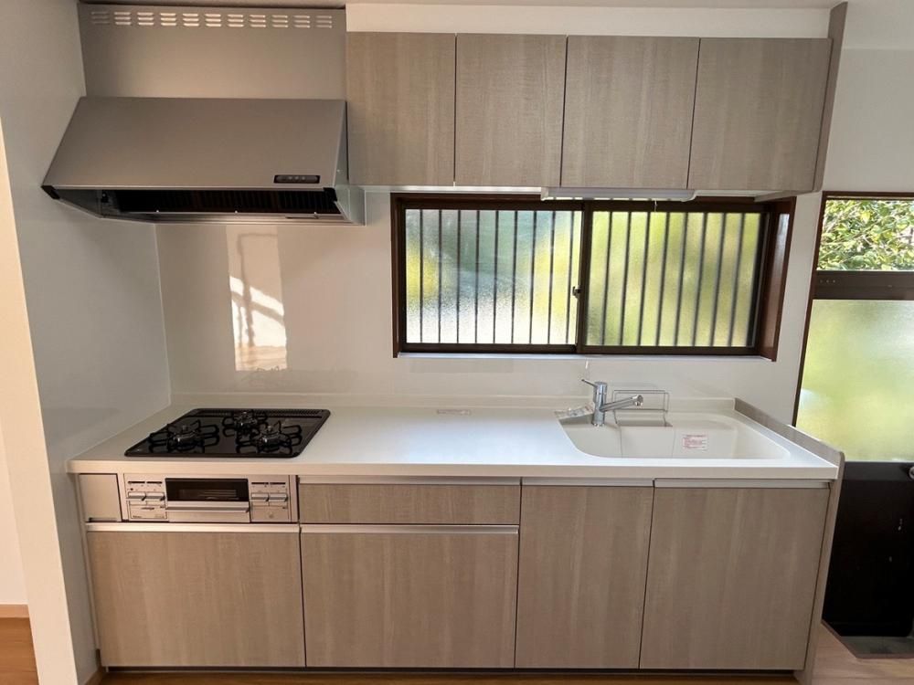 Renovated 4DK House in Kagoshima with Parking - Thumbnail 3