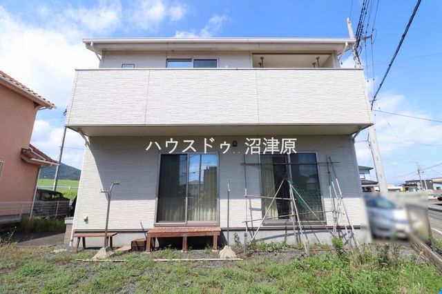 3LDK Detached House with Mount Fuji Views in Fuji City - Main Image