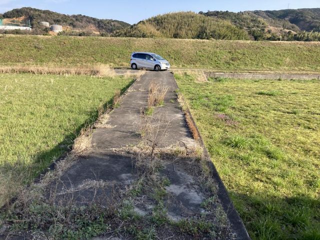 Land for Sale with Old House in Anan City, Tokushima - Thumbnail 2