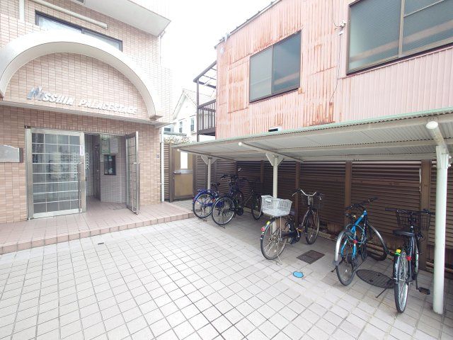 日神パレステージ根岸 3F 1K Apartment for Sale in Yokohama - Thumbnail 3
