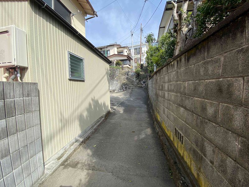 Vacant Land for Sale Near Yuhama Beach in Yugawara - Thumbnail 3