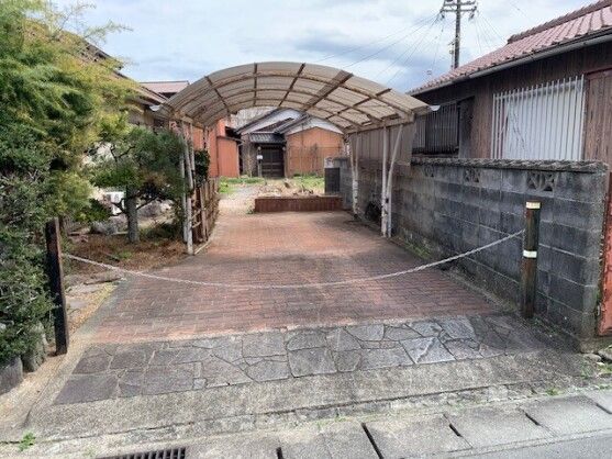 Traditional 1969 Home on 585 sqm Land in Historic Tamaki, Mie - Thumbnail 4