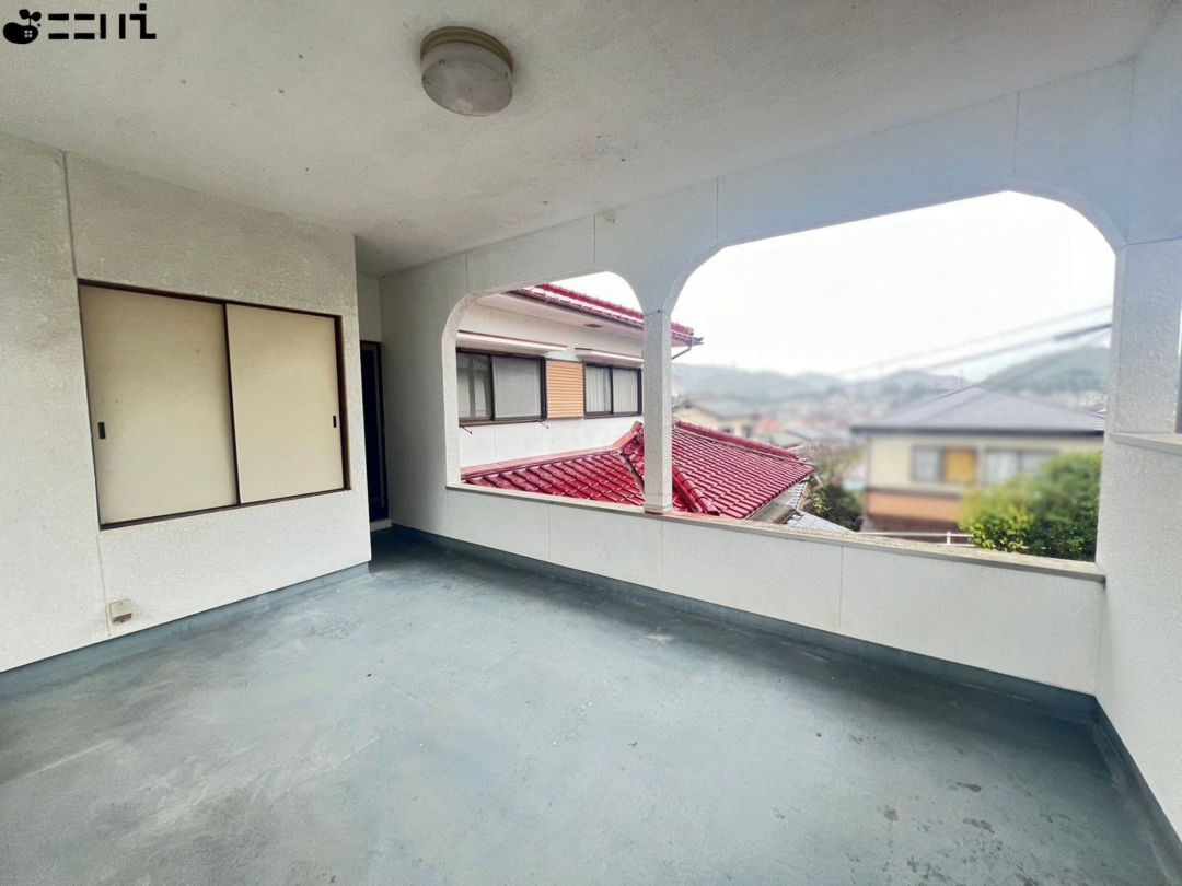 5LDK House in Aioi with Inner Balcony - 940万円 - Thumbnail 2